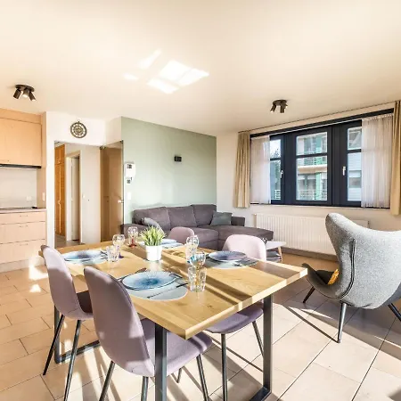 Coxygolf 103 With Central Location Near The Center And Beach * Koksijde