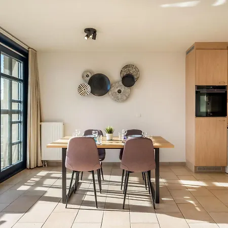 Coxygolf 103 With Central Location Near The Center And Beach * Koksijde